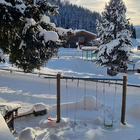 אורחן Zur Stilli Dorf