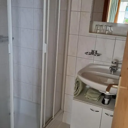 Zur Stilli Dorf אורחן *