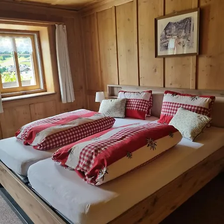 Zur Stilli Dorf Gasthof Davos