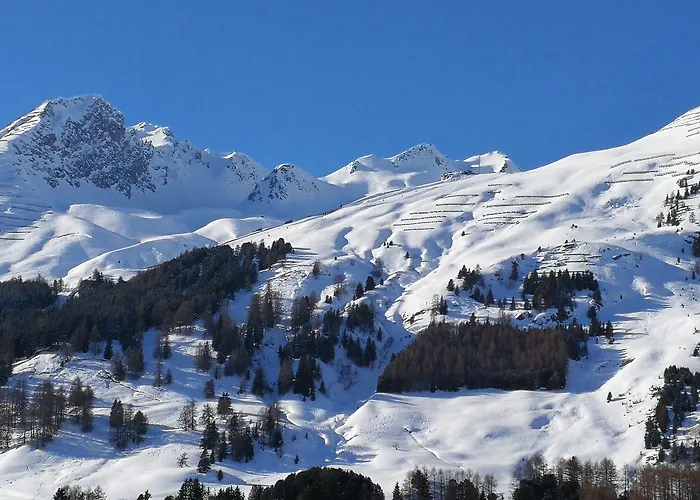 Zur Stilli Dorf Давос